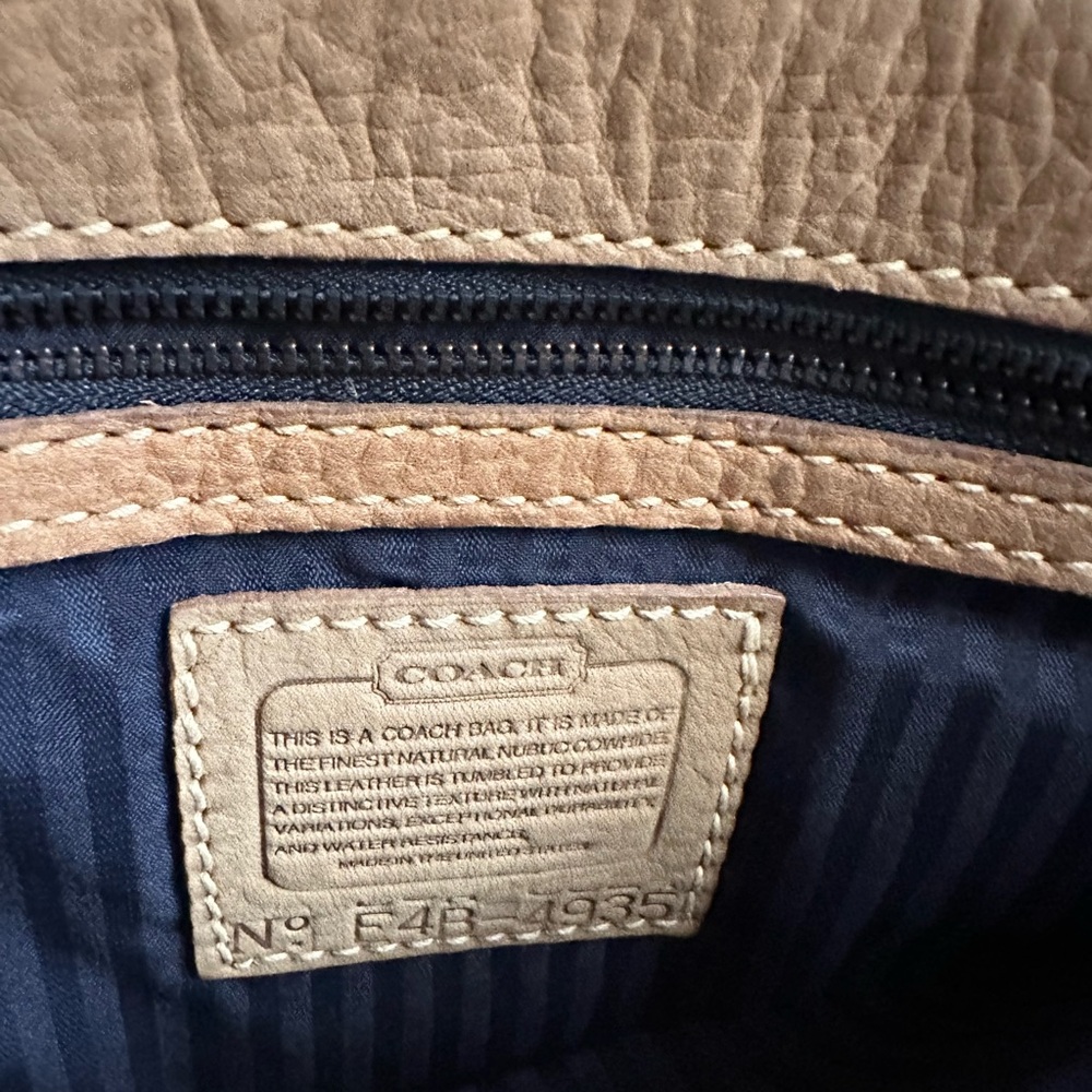 Vintage Coach Suede Leather Crossbody Bag - Picture 5 of 16
